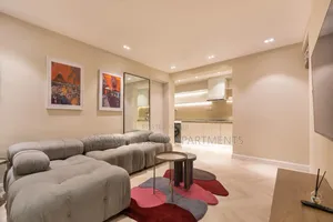 Luxurious One Bedroom Apartment With Gym