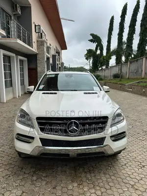 Mercedes-Benz M Class ML 350 4Matic 2012 White