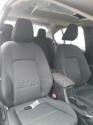Toyota Corolla 2025 White