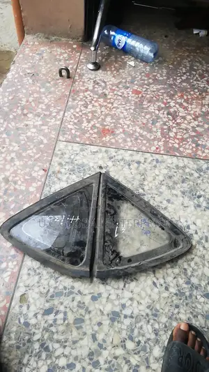 Vent Glass for Hyundai I30 Available