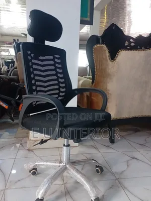 Office Victory Chair With Headrest