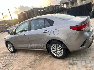 Kia Rio 2021 White