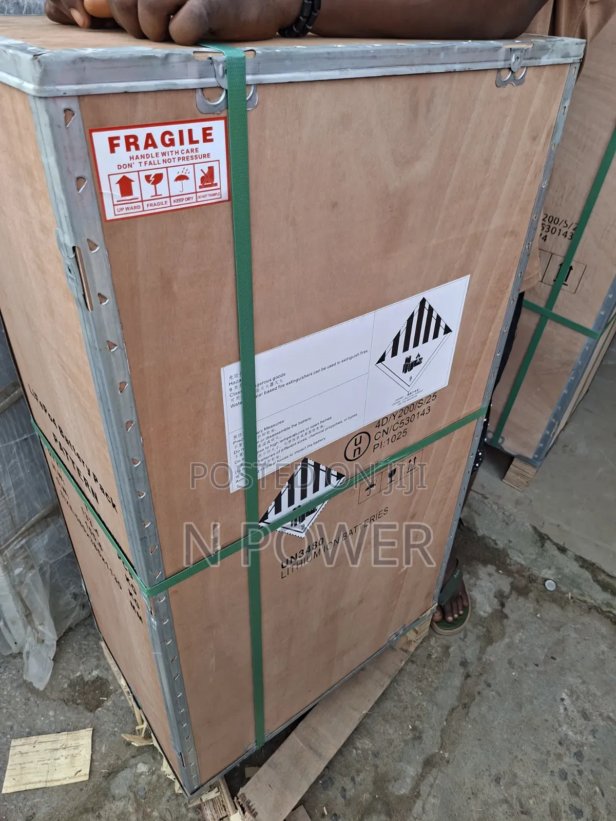 Pattern Lithium Battery 15kwh/51.2v