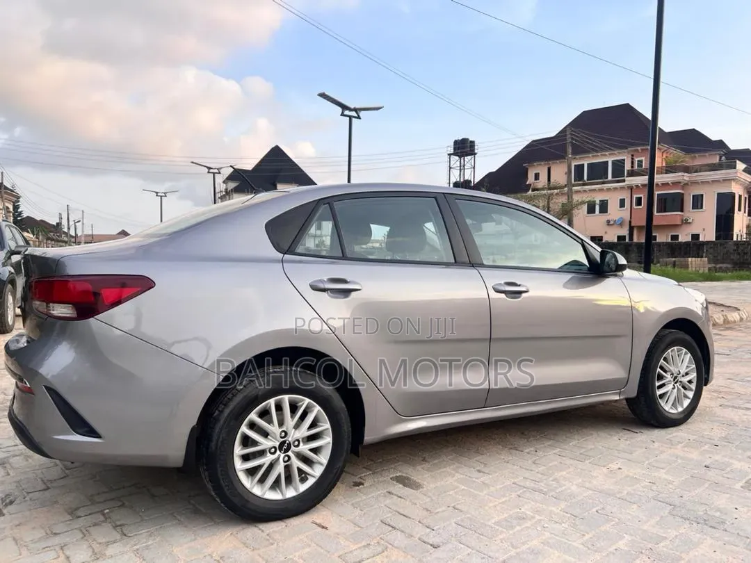 Kia Rio 2021 White