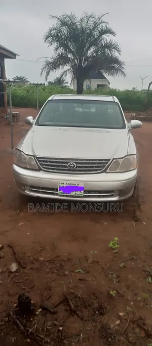 Toyota Avalon XL 2004 Silver