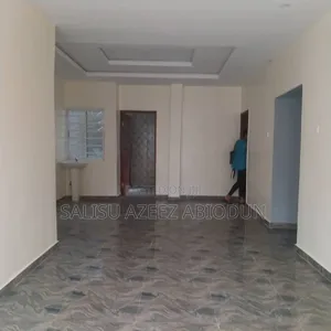 2bdrm Block of Flats in Private Estate Close, Obafemi-Owode for rent