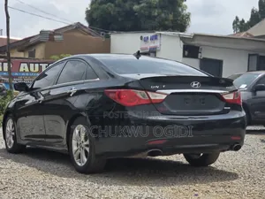 Hyundai Sonata 2013 Black