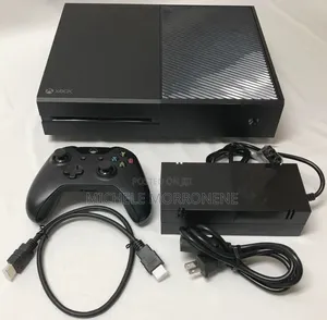 Xbox One Console With 2 Wireless Controllers