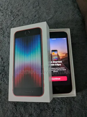 Apple iPhone SE 64 GB Red