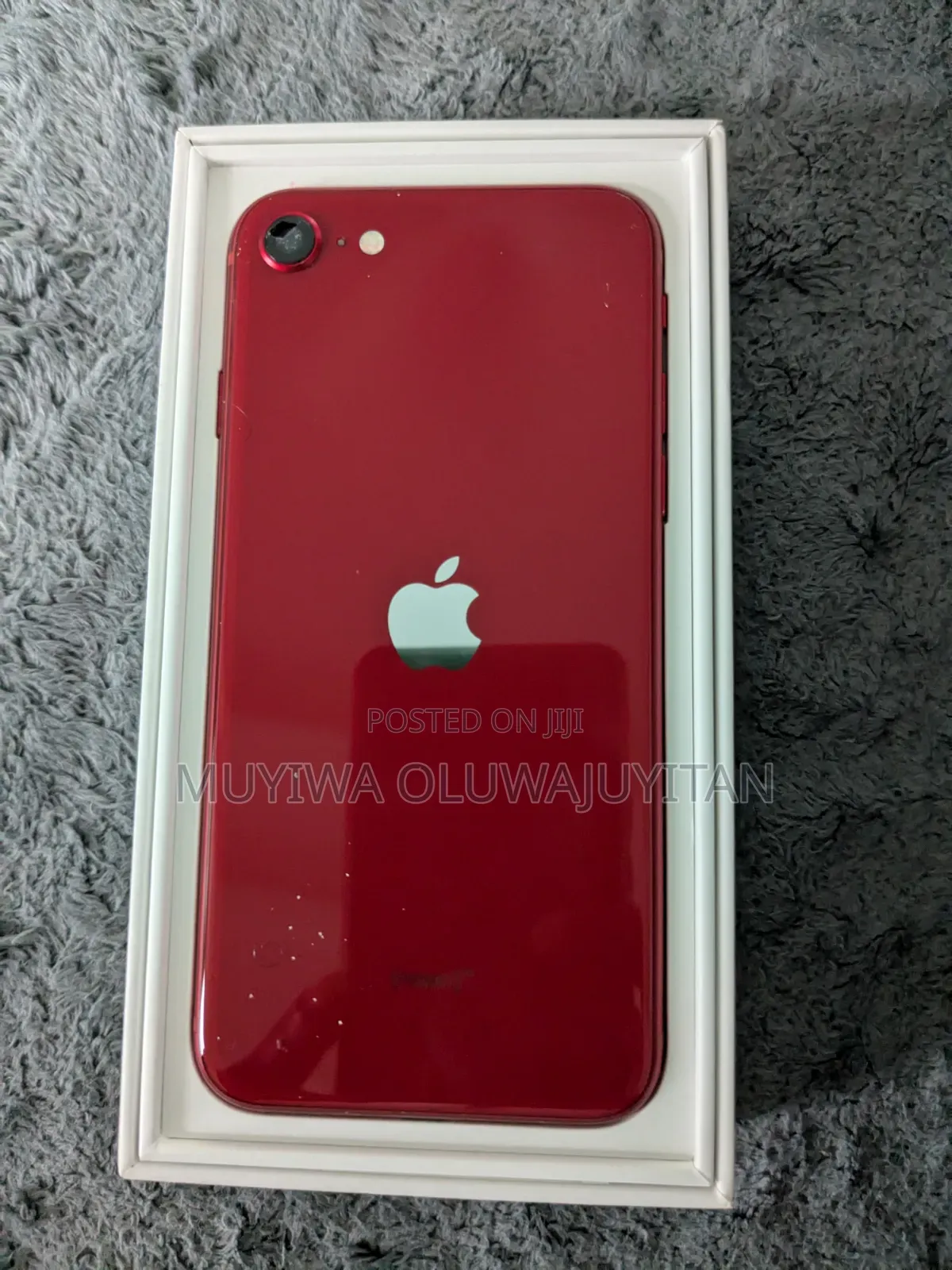 Apple iPhone SE 64 GB Red