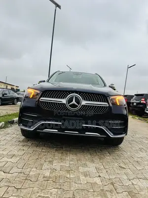 Mercedes-Benz GLE-Class 2019 Blue