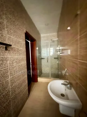 2bdrm Apartment in Victoria Island Extension for rent