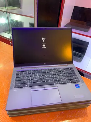 Laptop HP ZBook Firefly G8 32GB Intel Core i7 SSD 512GB