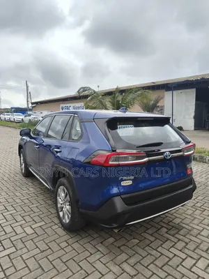 Toyota RAV4 Hybrid 2020 Blue