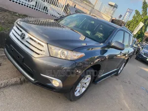 Toyota Highlander 2013 Gray