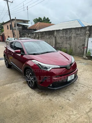 Toyota C-HR LE FWD 2019 Pearl