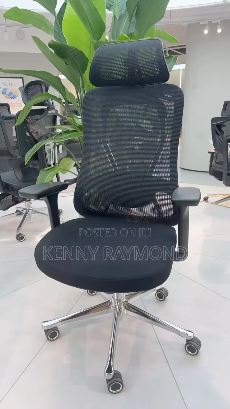 Ergonomic Swivel Chair