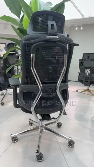 Ergonomic Swivel Chair