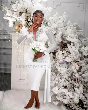 Luxury Pearl Beaded Court Wedding Dress
