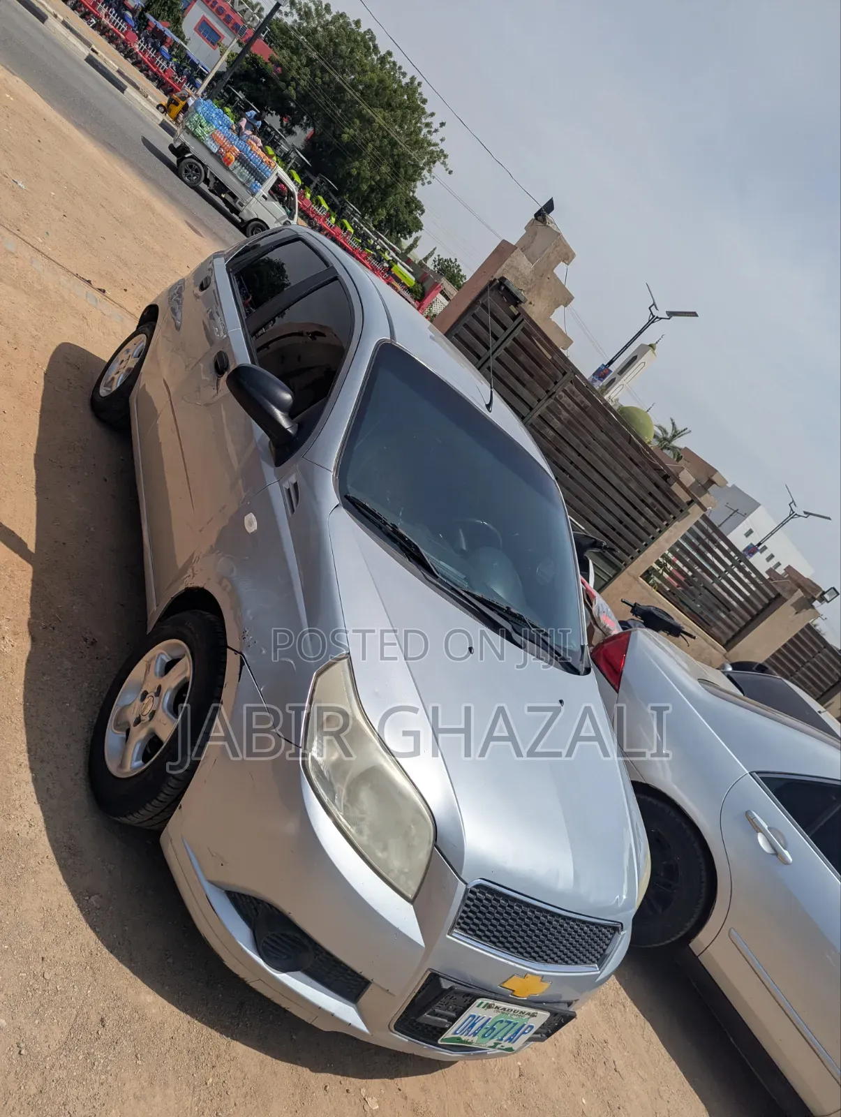 Chevrolet Aveo 2011 Silver