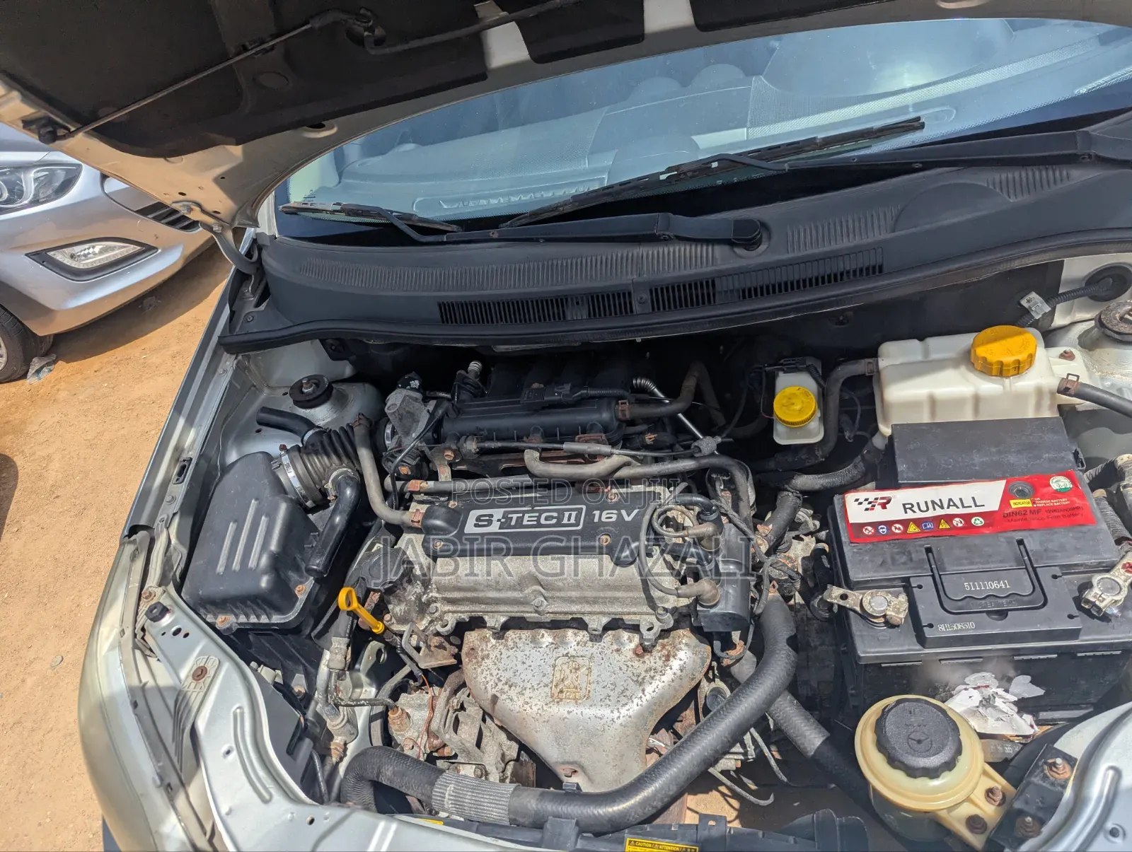 Chevrolet Aveo 2011 Silver