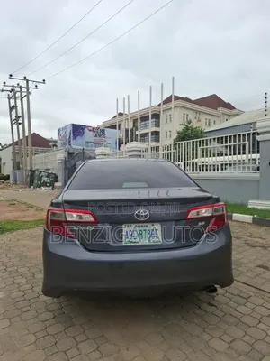 Toyota Camry 2012 Gray
