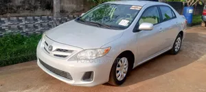 Toyota Corolla 2011 Silver