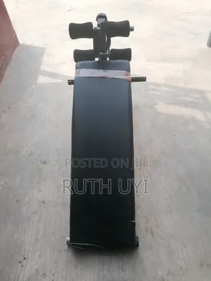 Sit-Up Exercise Bench