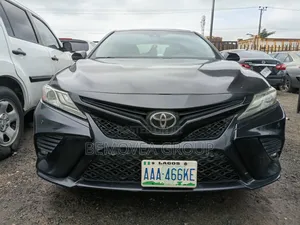 Toyota Camry 2018 Black