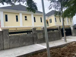 3bdrm Townhouse / Terrace in 36 Road, Gwarinpa for rent