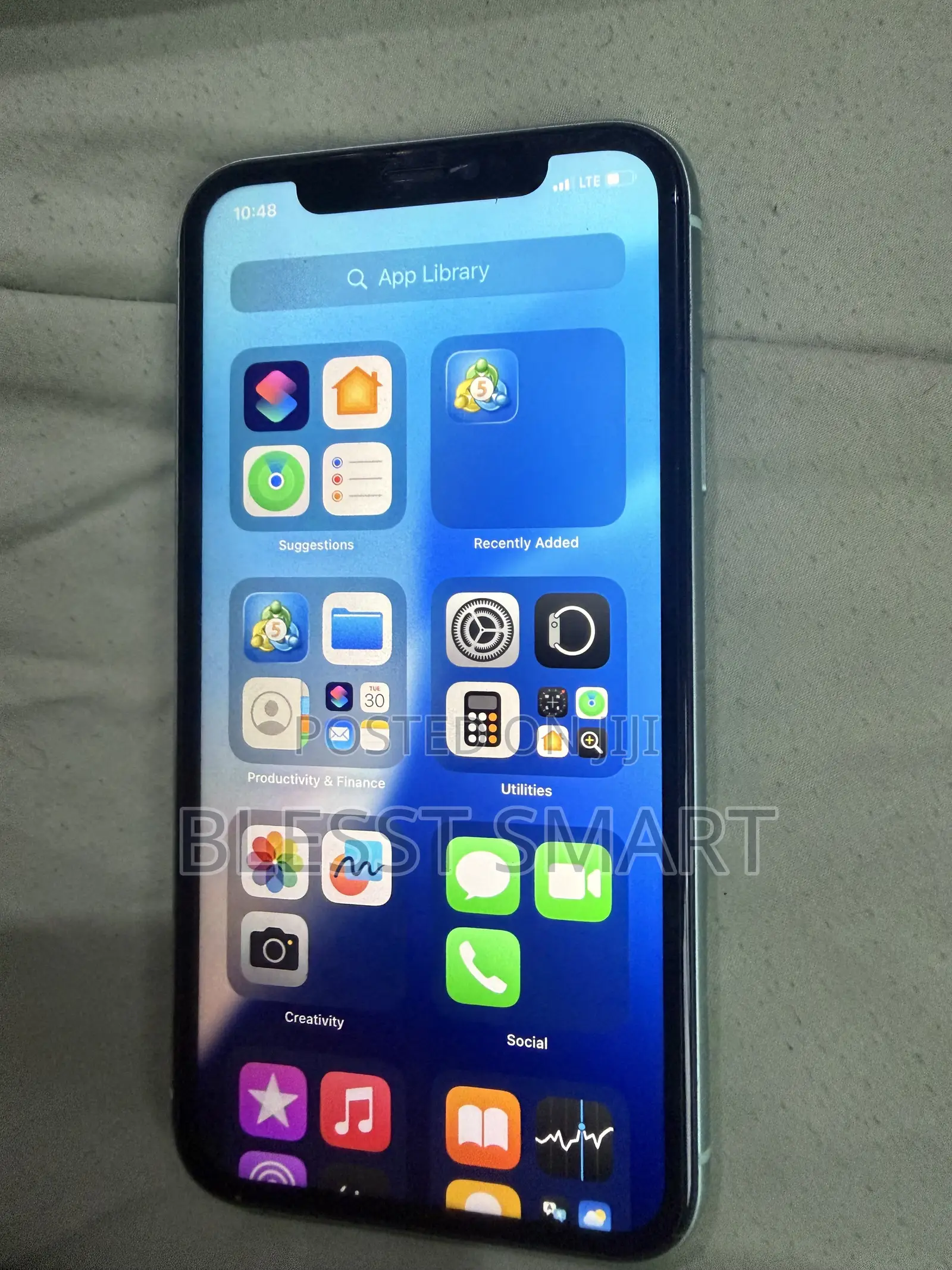 Apple iPhone 11 64 GB Green