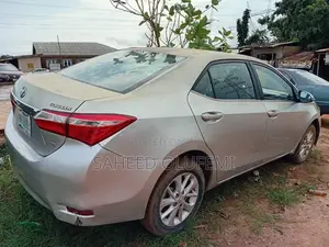 Toyota Corolla 2014 Silver