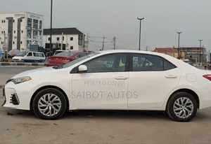 Toyota Corolla 2017 White