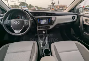 Toyota Corolla 2017 White