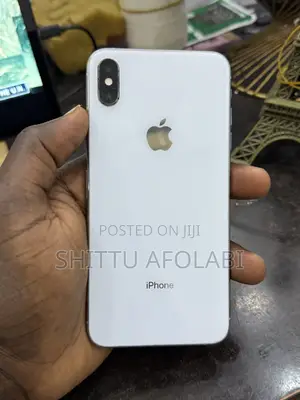 Apple iPhone XS Max 64 GB White