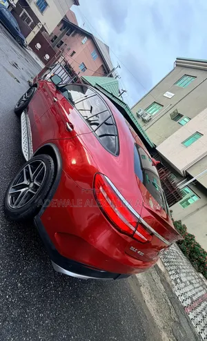Mercedes-Benz GLE-Class 2017 Burgundy