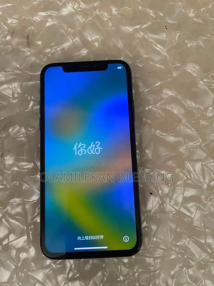 Apple iPhone X 64 GB Silver