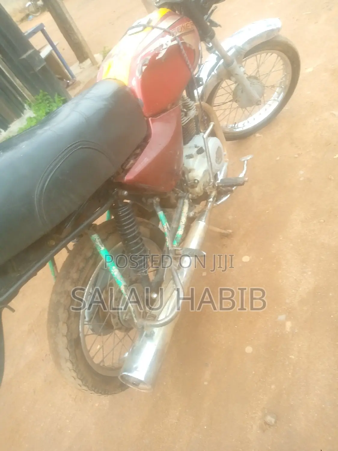Bajaj Boxer 2022 Red