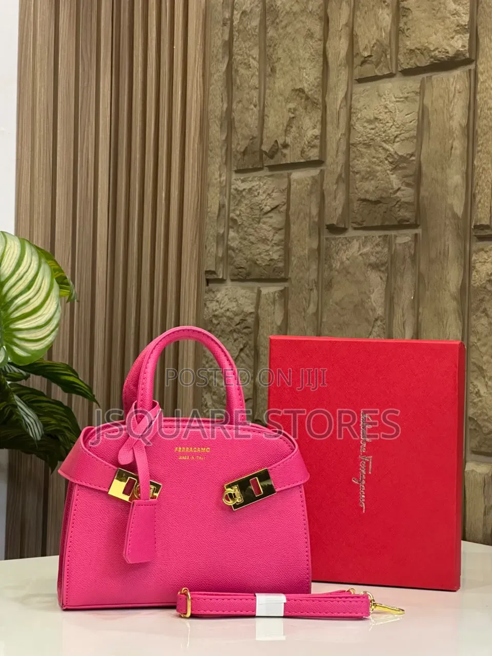 Ferragamo 
Boxed 
Quality 
Size: Mini