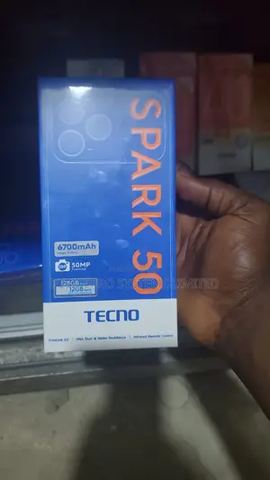 New Tecno Spark 50 128 GB Black