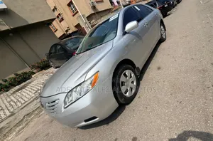 Toyota Camry 2009 Silver
