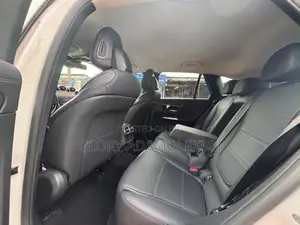 Mercedes-Benz GLC-Class GLC 300 2024 White