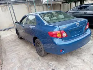 Toyota Corolla 2009 Blue