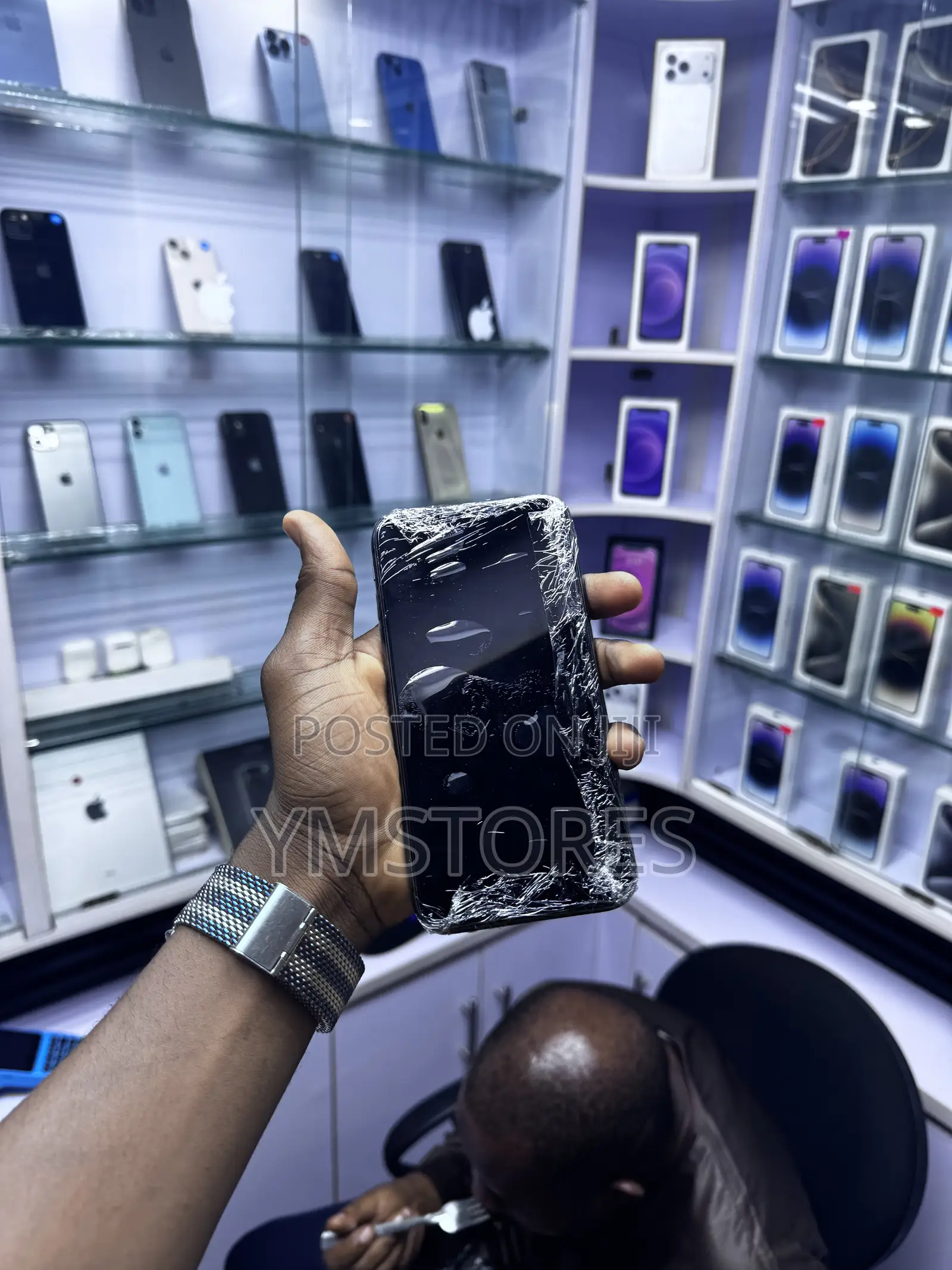 Apple iPhone 11 64 GB Black