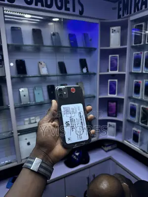 New Apple iPhone 11 128 GB Black