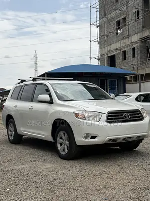 Toyota Highlander 2010 White
