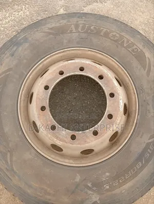 22.5 Truck Rim