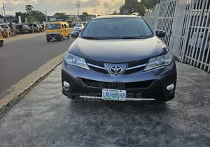 Toyota RAV4 2014 Gray