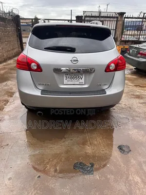 Nissan Rogue 2010 Silver