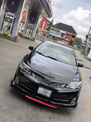 Toyota Camry SE 4dr Sedan (2.5L 4cyl 6A) 2013 Black